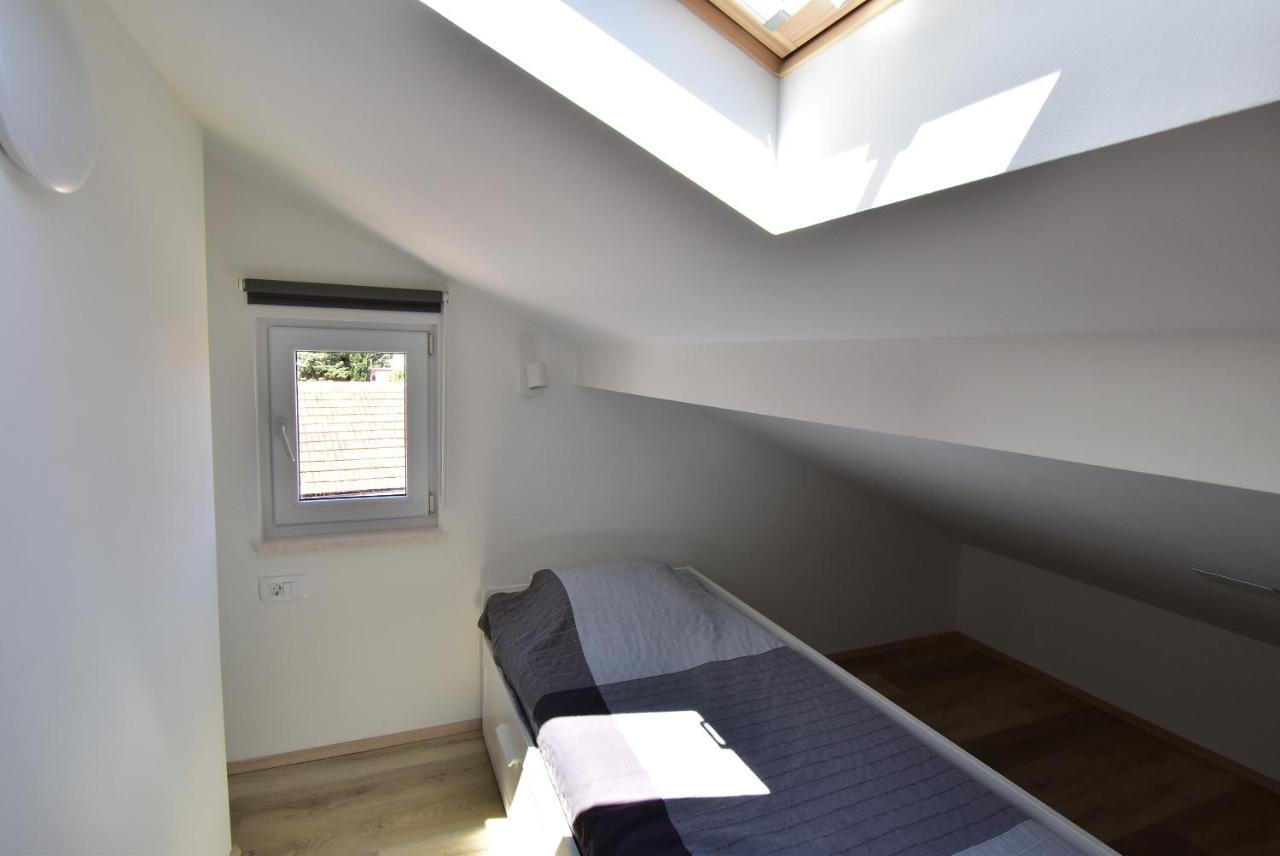 Olive Tree Apartamento Stari Grad  Exterior foto