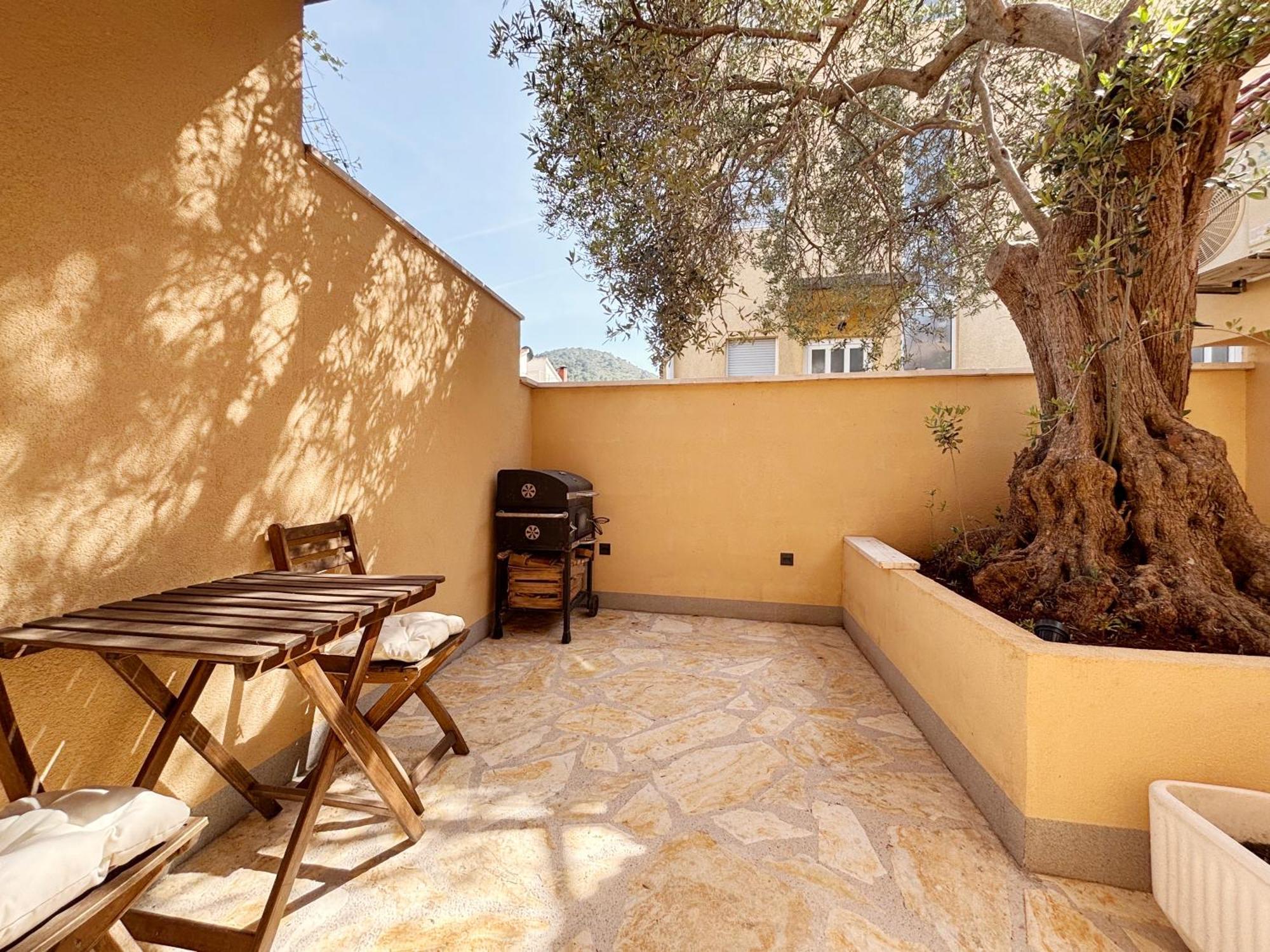 Olive Tree Apartamento Stari Grad  Exterior foto